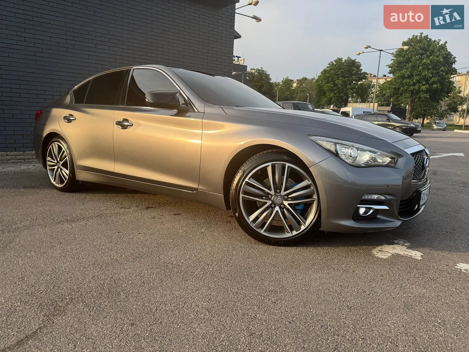 2014 Infiniti Q50 - мініатюра 16