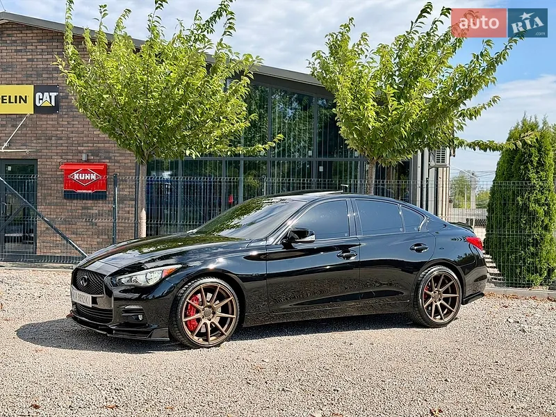 Infiniti Q50