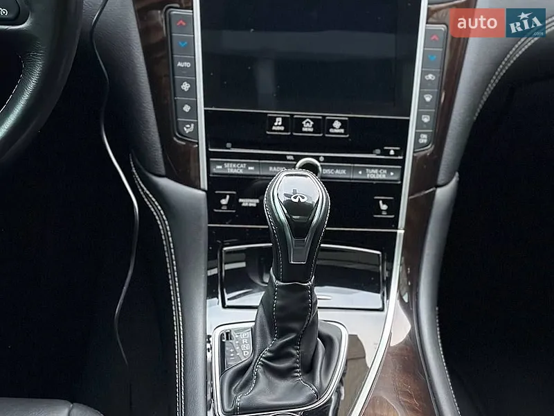Infiniti Q50