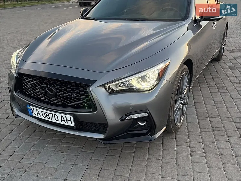 Infiniti Q50