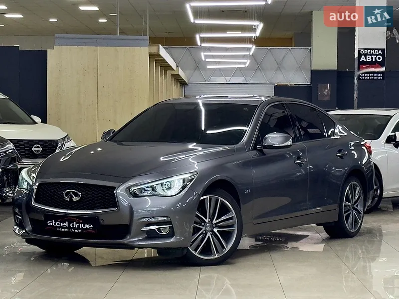 Infiniti Q50