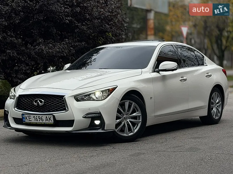 Infiniti Q50