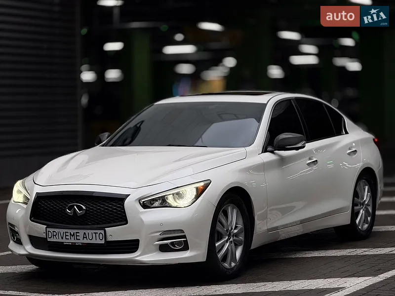 Infiniti Q50