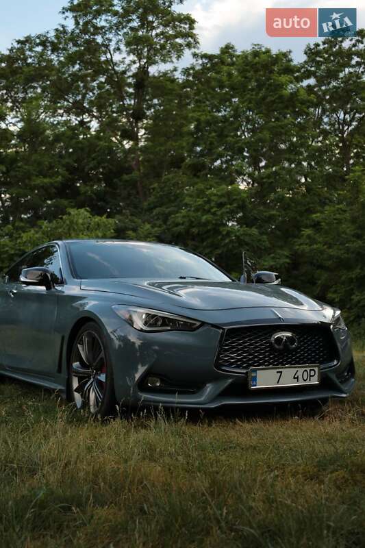 Купе Infiniti Q60 2020 в Киеве