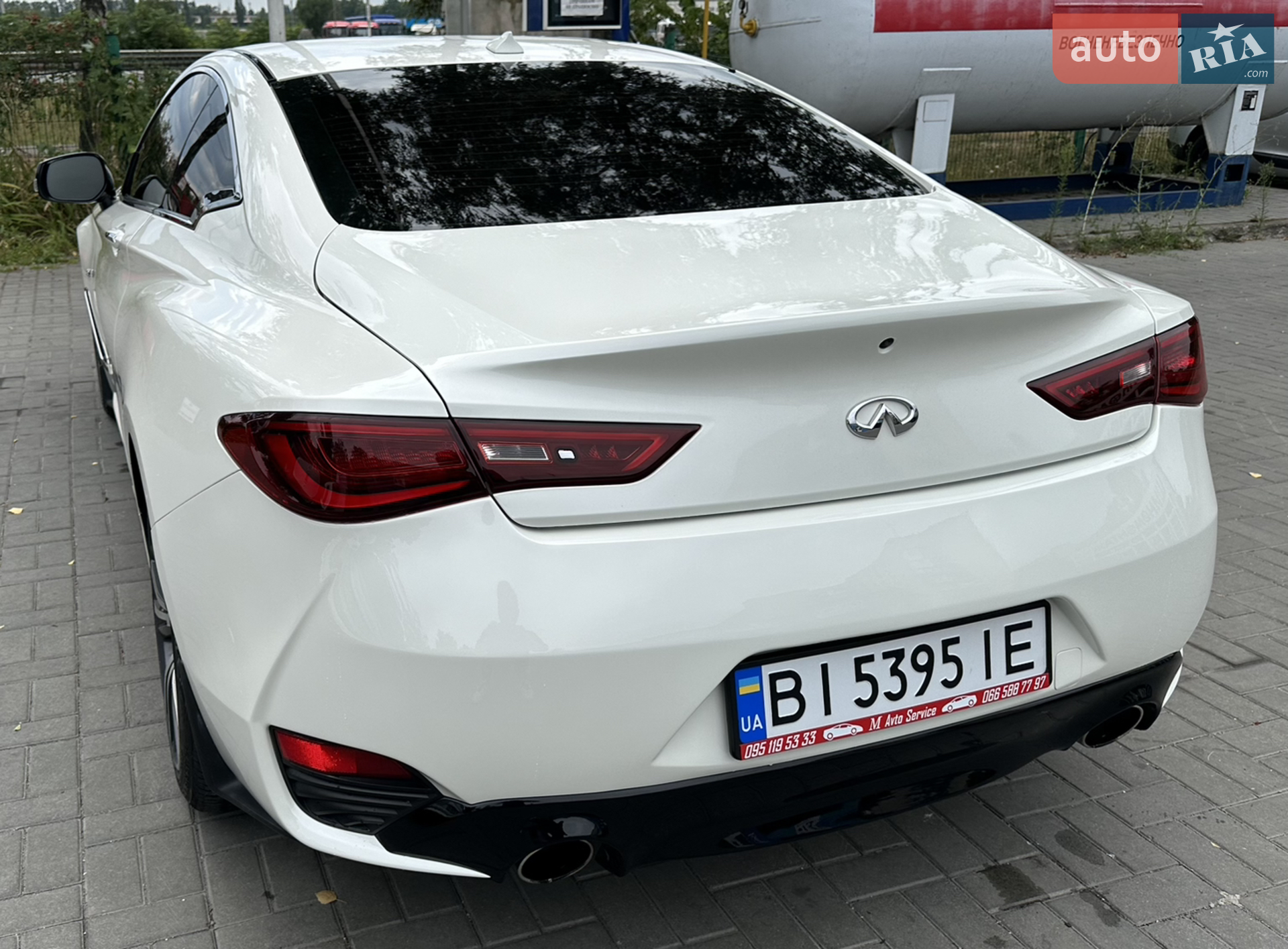 2017 Infiniti Q60 - мініатюра 10
