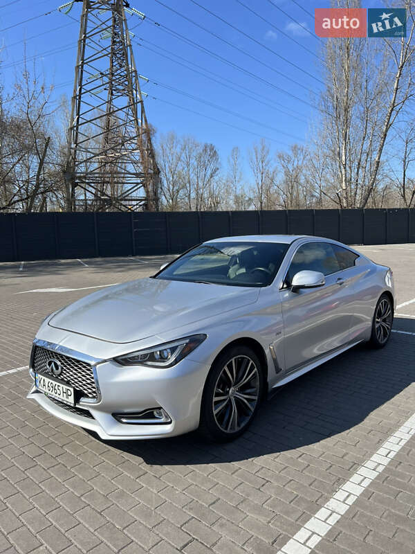 Купе Infiniti Q60 2016 в Киеве