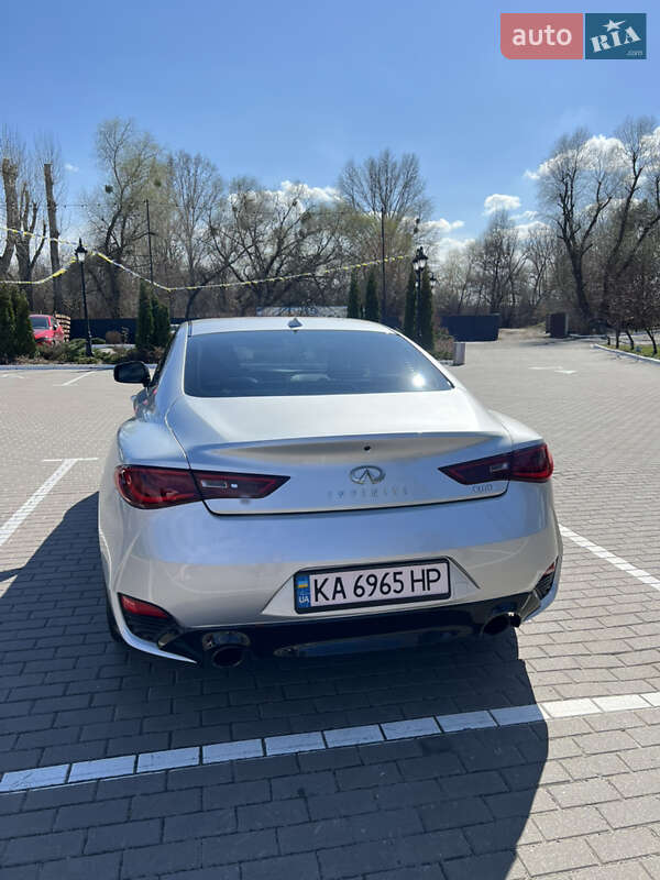 Купе Infiniti Q60 2016 в Киеве
