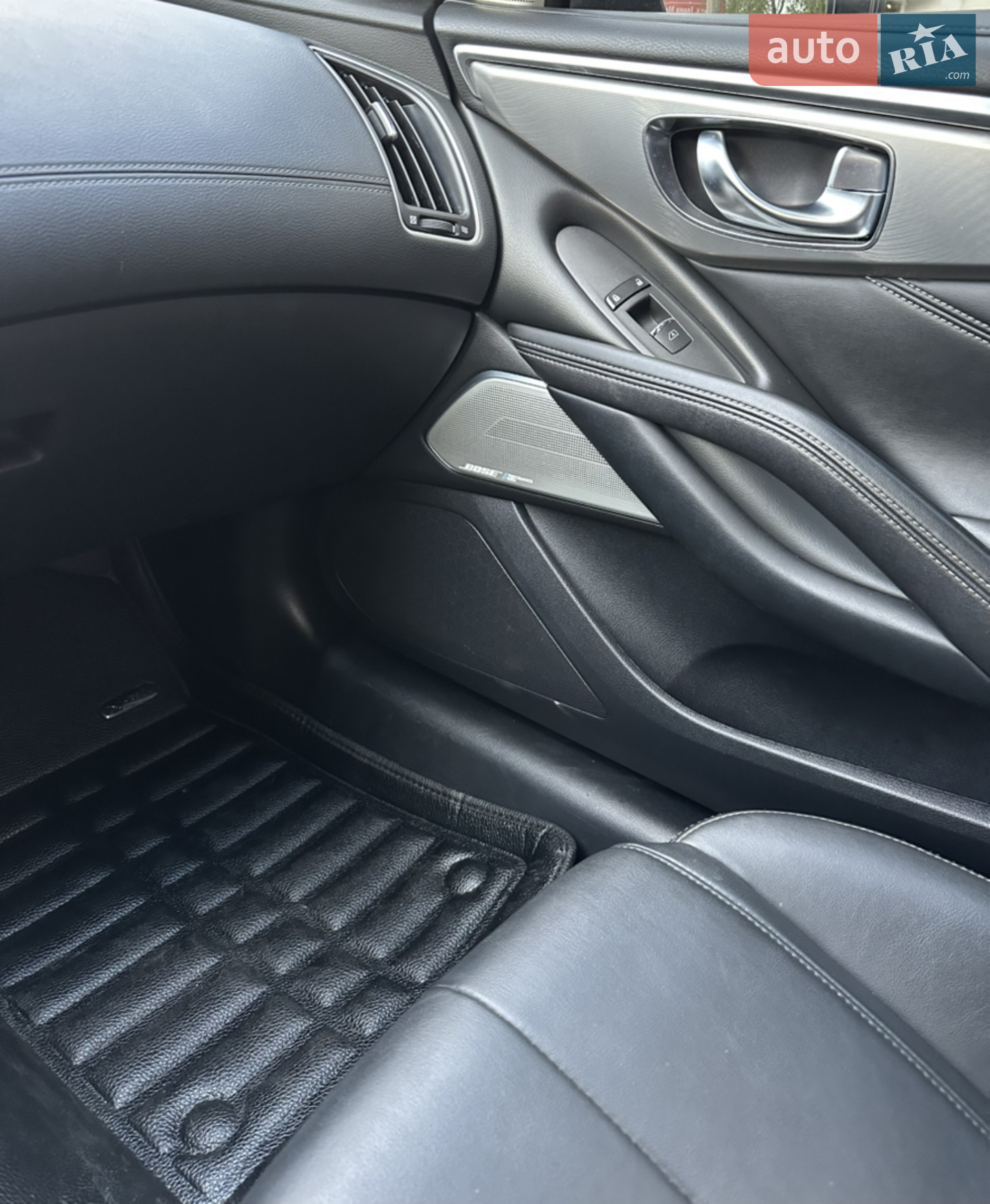 2017 Infiniti Q60 - мініатюра 7
