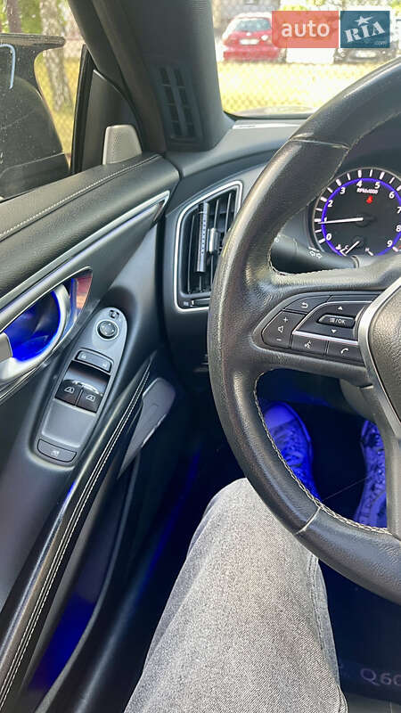 Купе Infiniti Q60 2017 в Черкассах