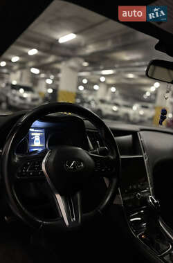 Купе Infiniti Q60 2016 в 