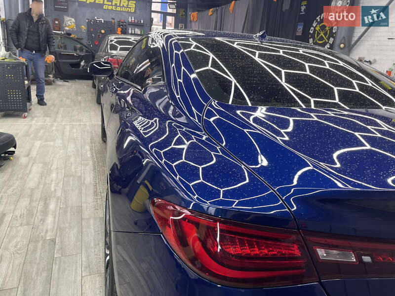 Купе Infiniti Q60 2018 в Киеве фото 16 Купе Infiniti Q60 2018 в Киеве