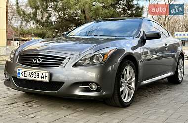 Купе Infiniti Q60 2015 в 