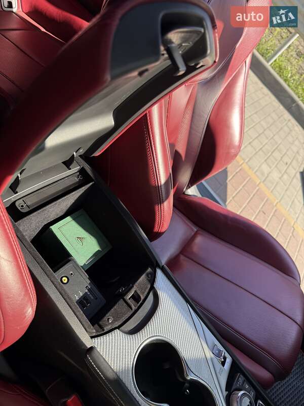 Купе Infiniti Q60 2016 в Днепре