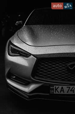 Купе Infiniti Q60 2016 в Киеве
