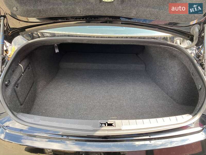 Купе Infiniti Q60 2020 в Виннице