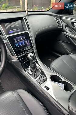 Купе Infiniti Q60 2018 в 
