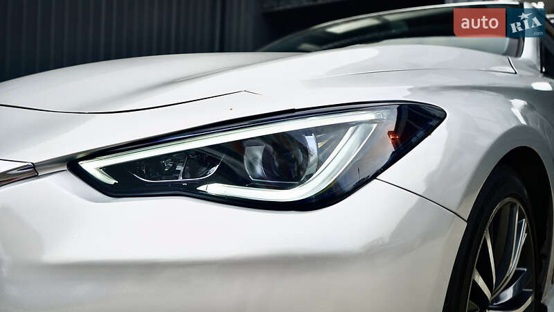Купе Infiniti Q60 2017 в Львове фото 13 Купе Infiniti Q60 2017 в Львове