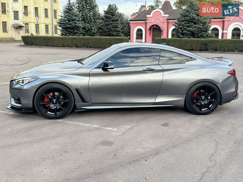 Купе Infiniti Q60 2016 в Дніпрі