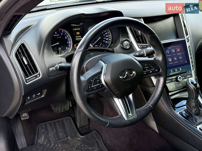Купе Infiniti Q60 2017 в Одессе фото 14 Купе Infiniti Q60 2017 в Одессе
