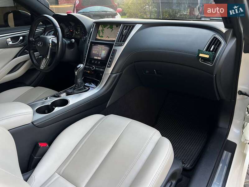 Купе Infiniti Q60 2017 в Одессе фото 17 Купе Infiniti Q60 2017 в Одессе