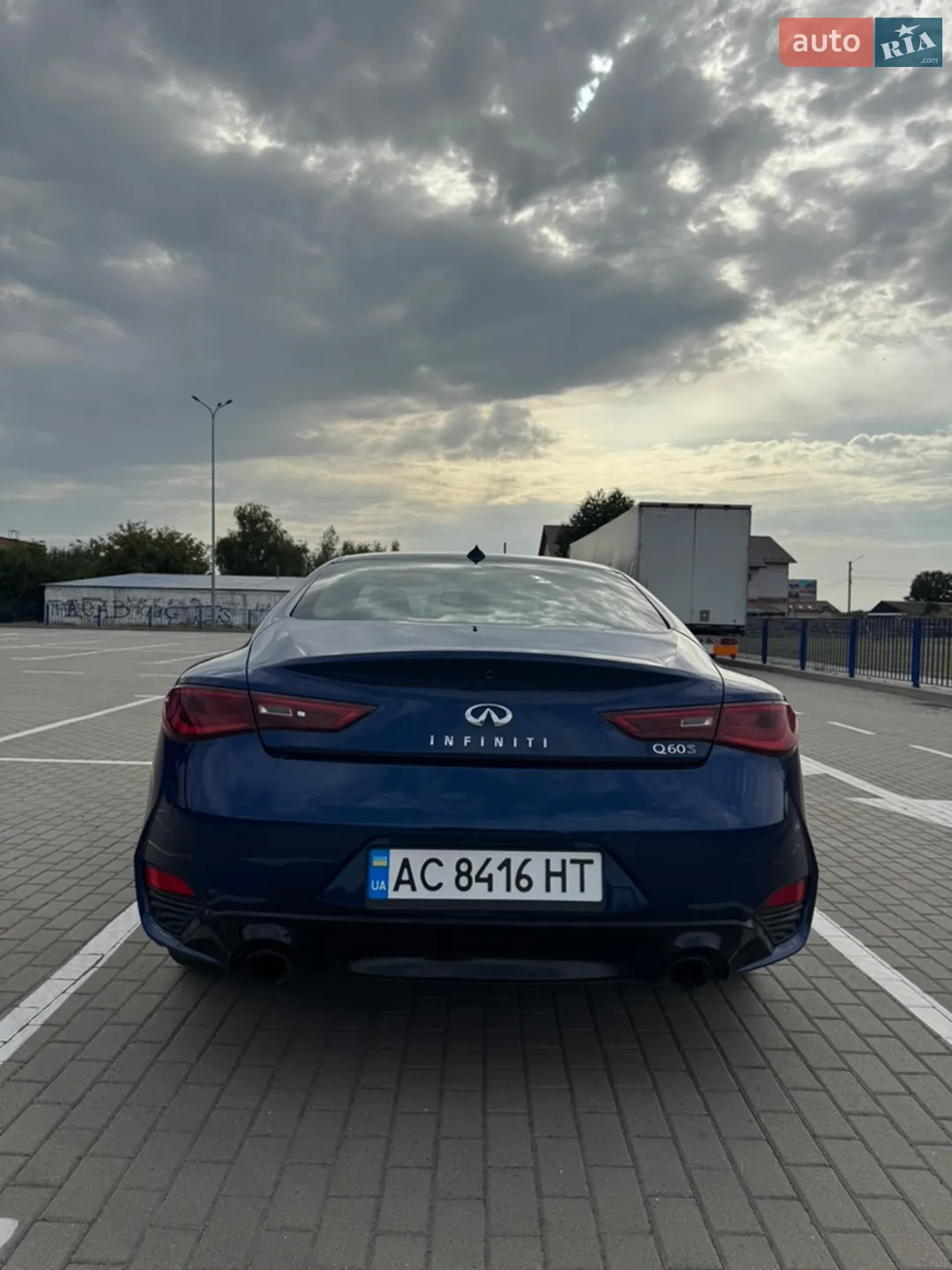 2017 Infiniti Q60 - мініатюра 7