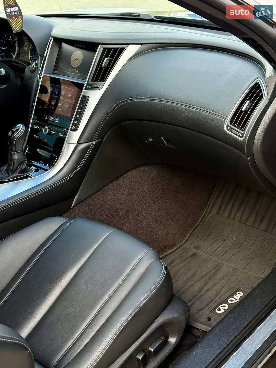 2017 Infiniti Q60 - мініатюра 18