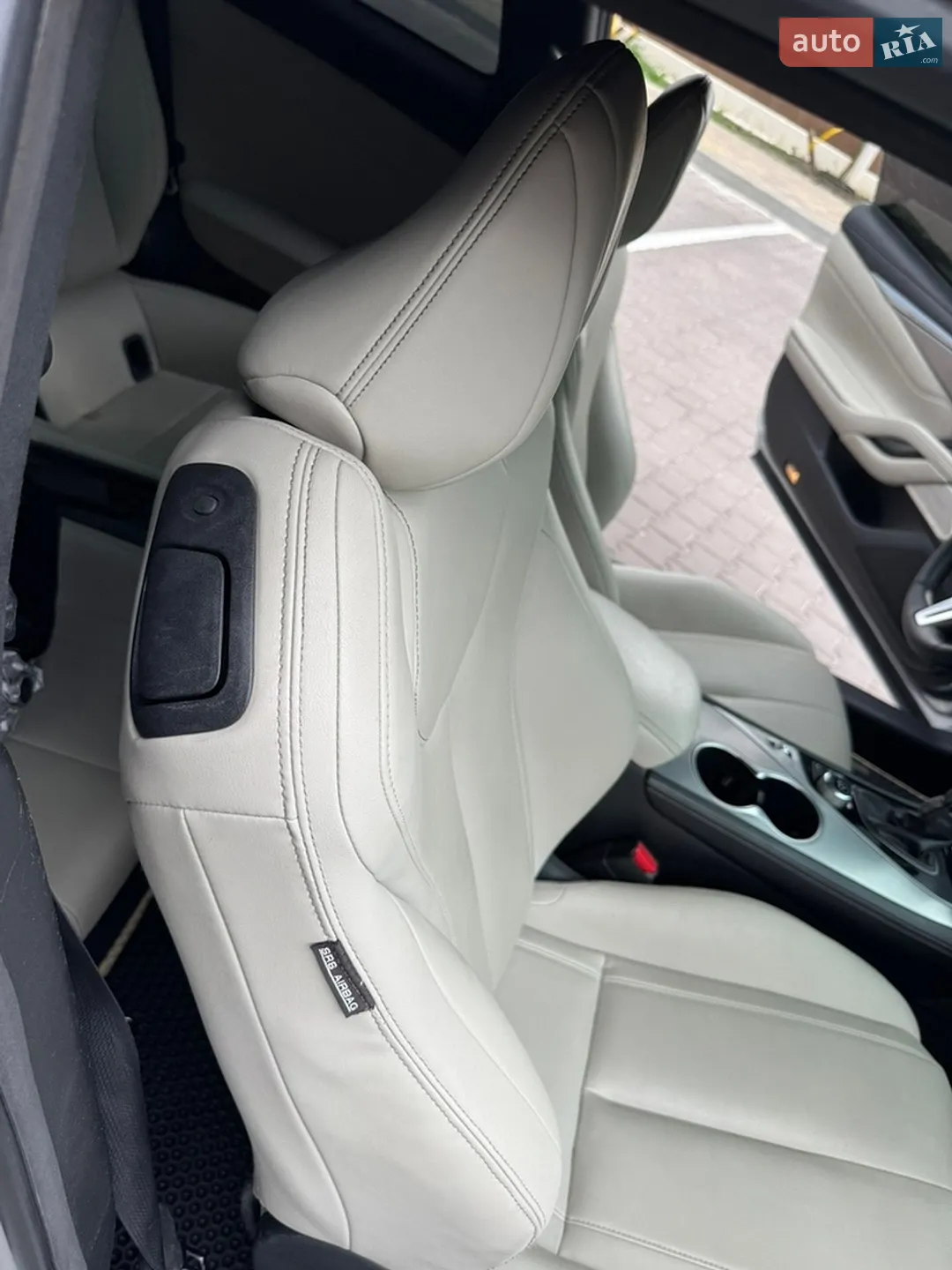 2017 Infiniti Q60 - мініатюра 28