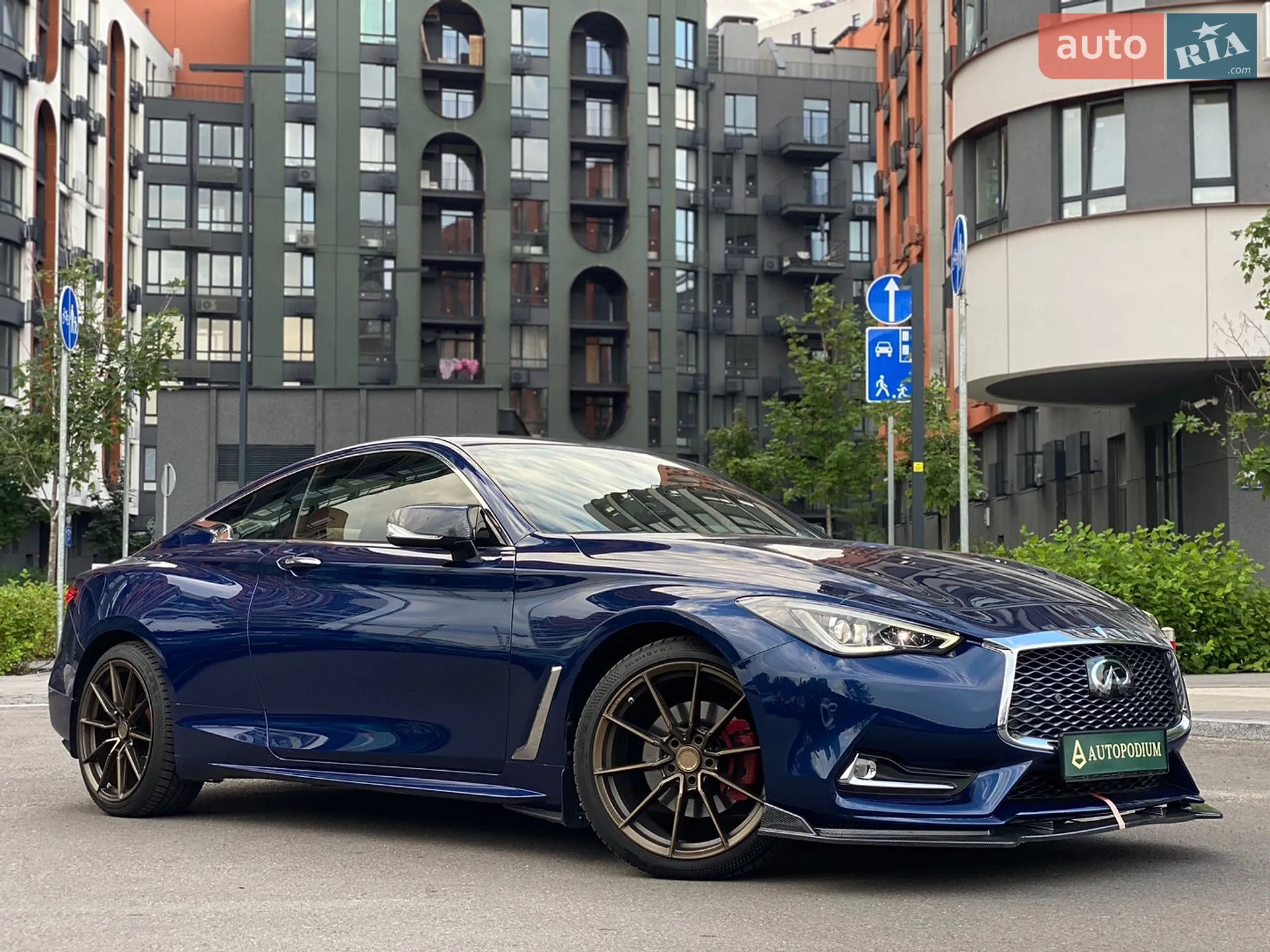 2017 Infiniti Q60 - мініатюра 3