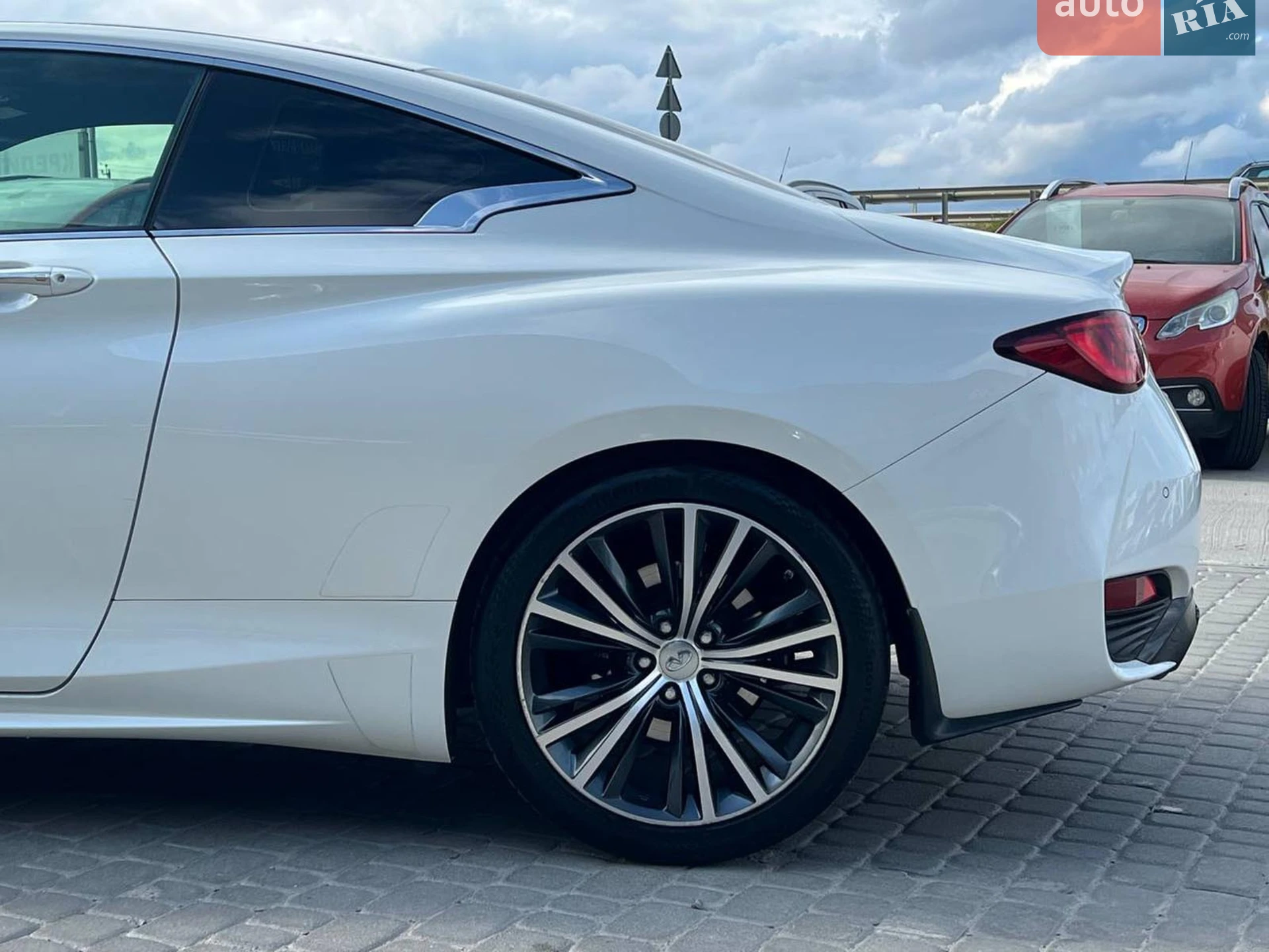 2021 Infiniti Q60 - мініатюра 6