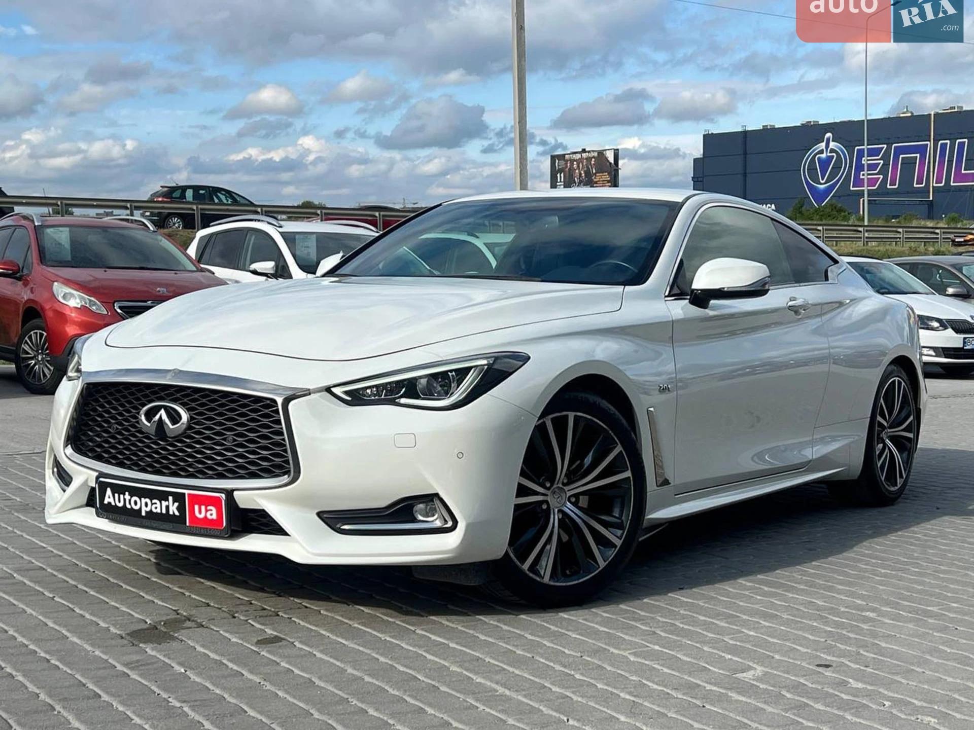 2021 Infiniti Q60 - фото 1