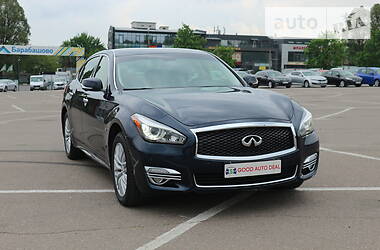 Седан Infiniti Q70 2015 в Харькове