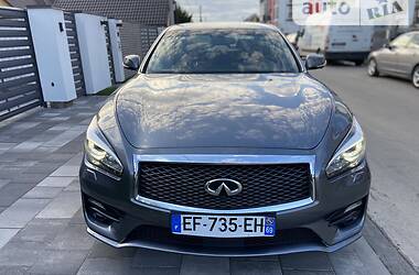 Седан Infiniti Q70 2016 в Киеве