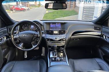 Седан Infiniti Q70 2016 в Киеве