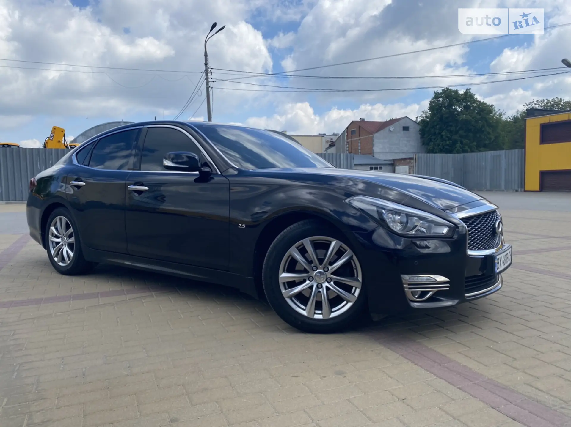 2018 Infiniti Q70 - мініатюра 8