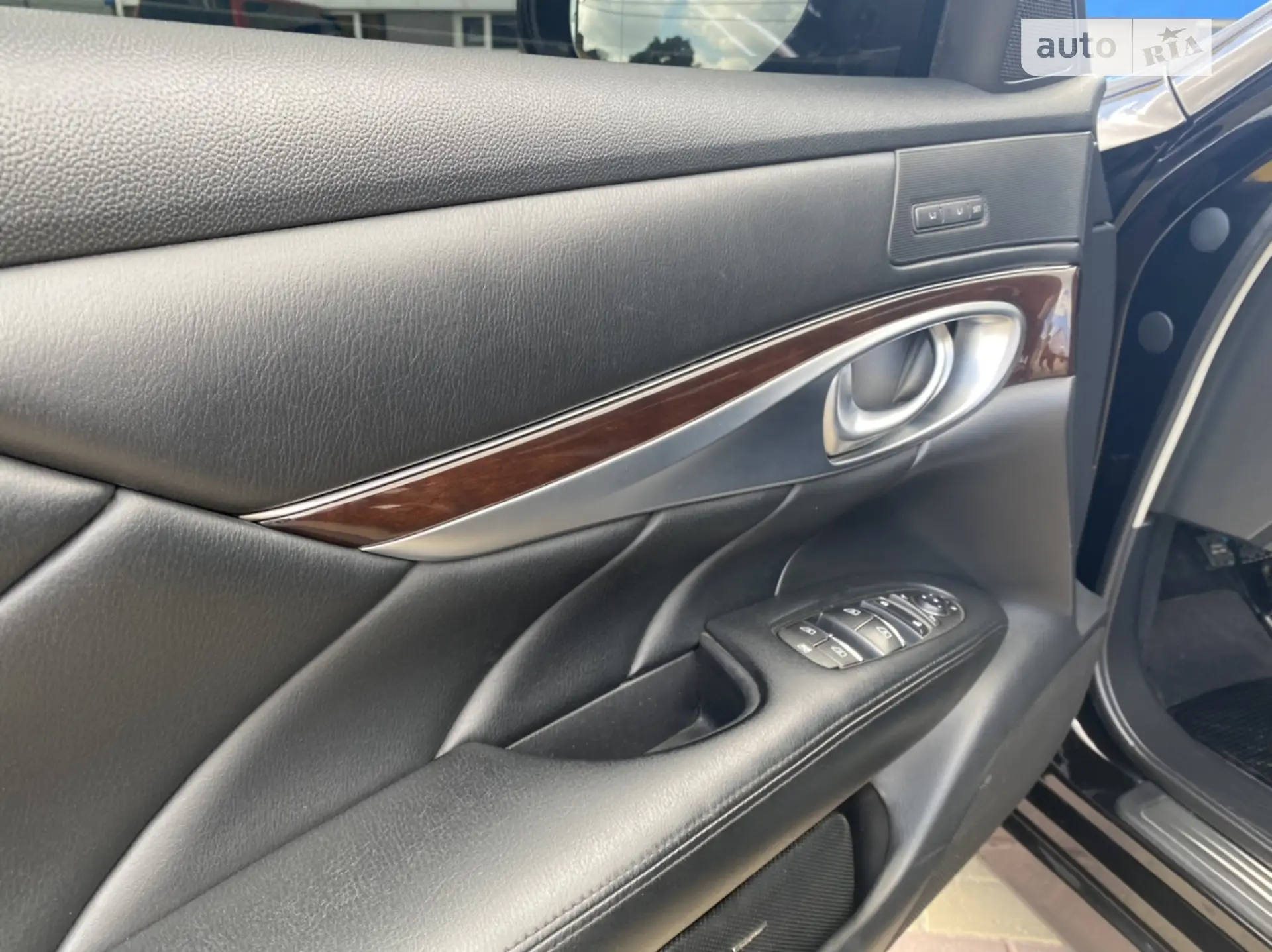 2018 Infiniti Q70 - мініатюра 33