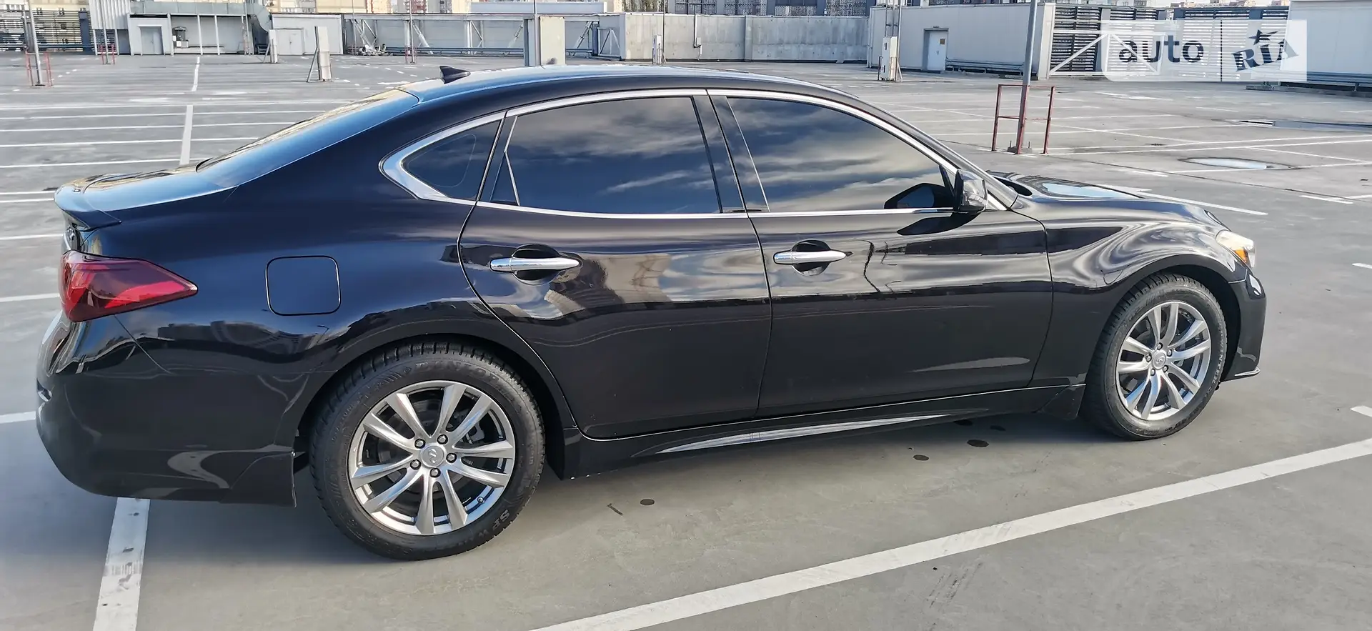 2015 Infiniti Q70 - мініатюра 8