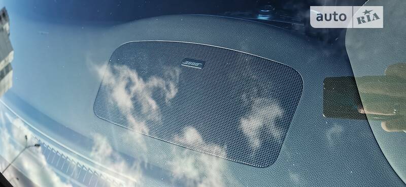 Седан Infiniti Q70 2015 в Києві фото 35 Седан Infiniti Q70 2015 в Києві