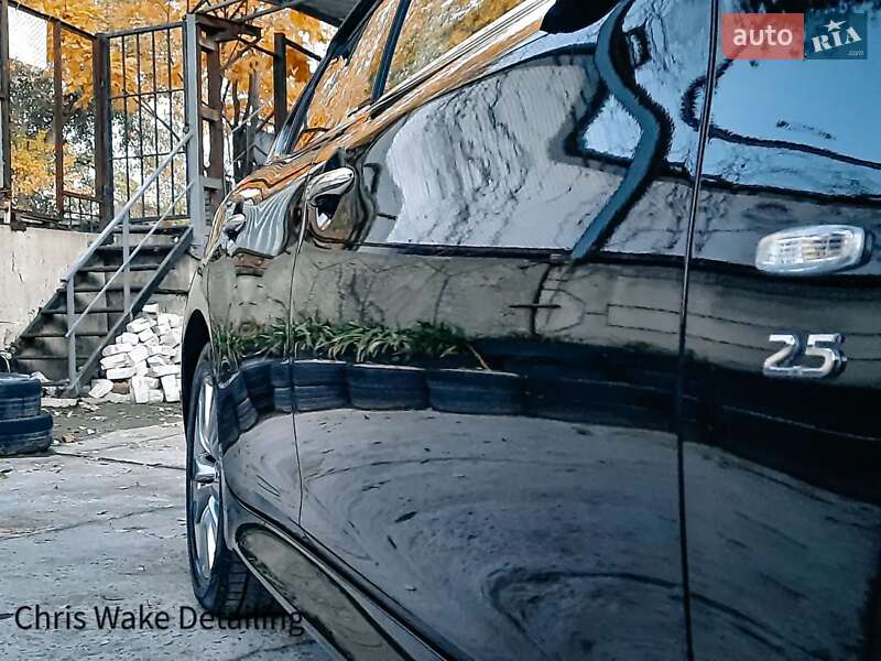 Седан Infiniti Q70 2013 в Запоріжжі