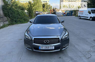 Седан Infiniti Q70 2017 в Києві