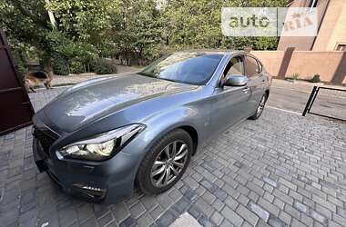 Седан Infiniti Q70 2017 в Одесі