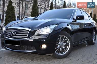 Седан Infiniti Q70 2013 в Одесі