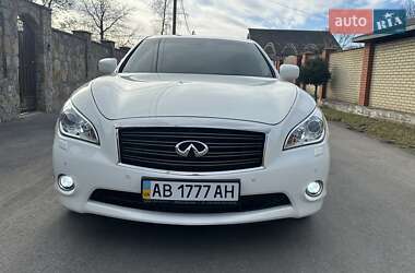 Седан Infiniti Q70 2013 в Виннице