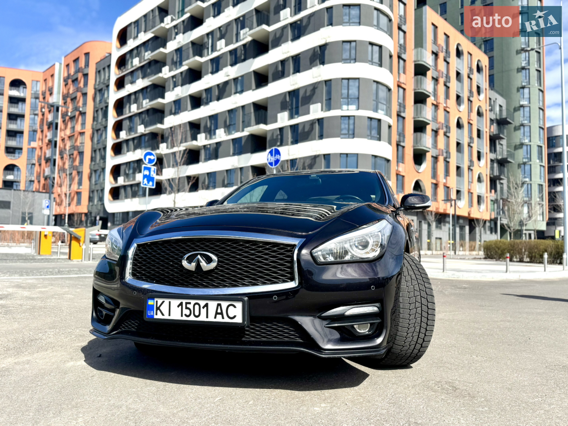 2016 Infiniti Q70 - мініатюра 3