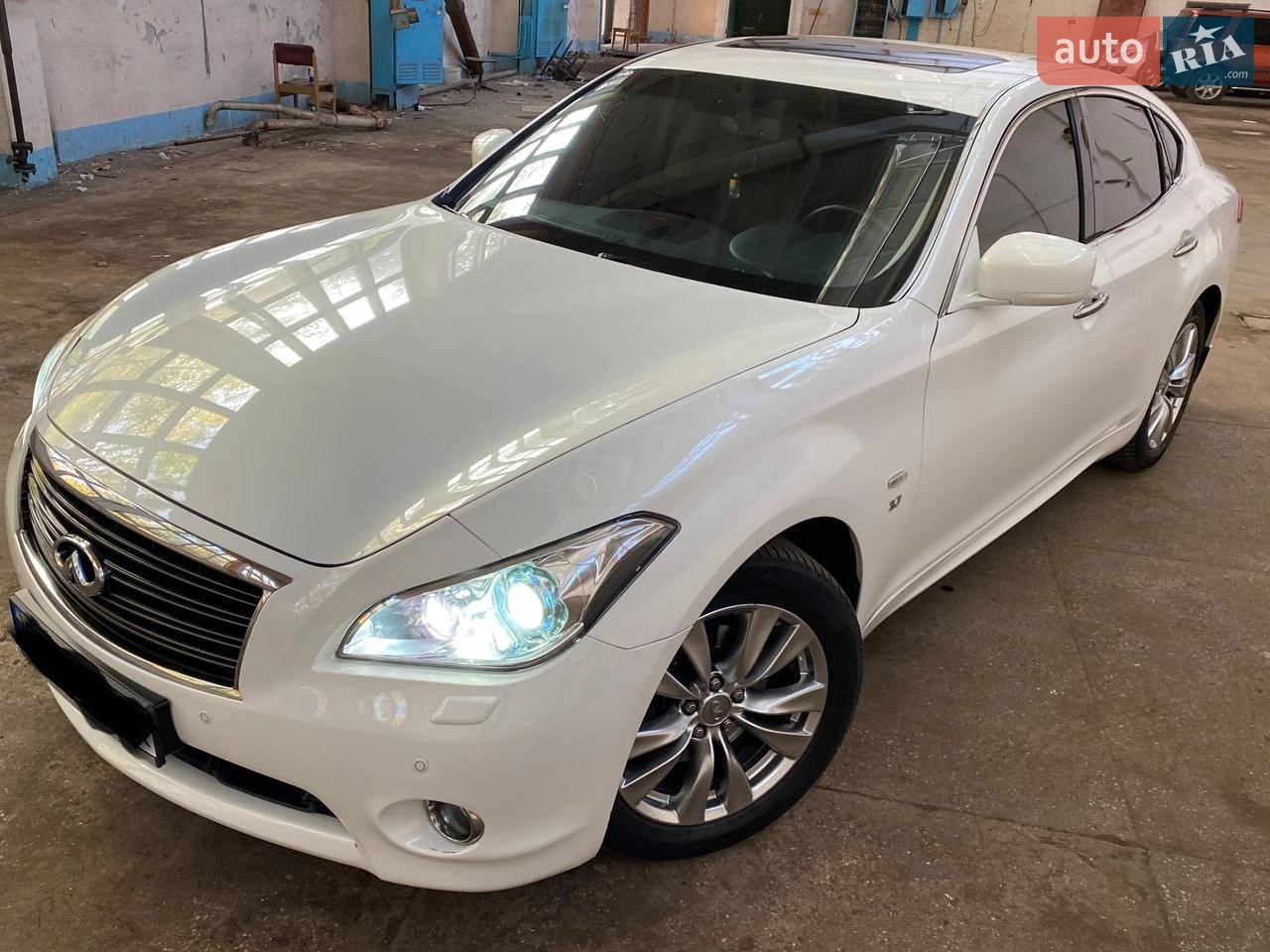 2015 Infiniti Q70 - мініатюра 38