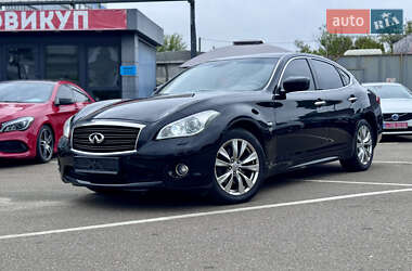 Седан Infiniti Q70 2013 в Києві