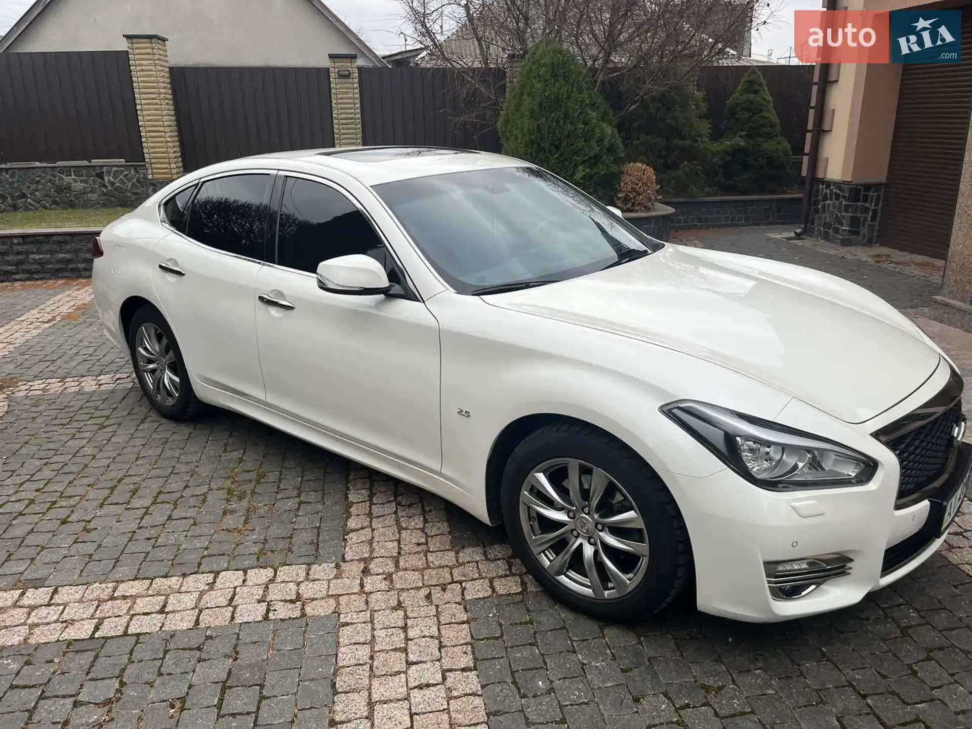2016 Infiniti Q70 - мініатюра 7