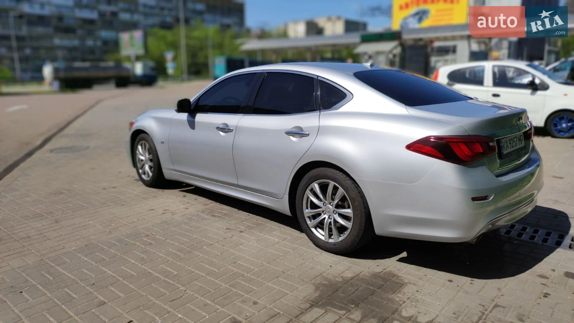 2017 Infiniti Q70 - мініатюра 22