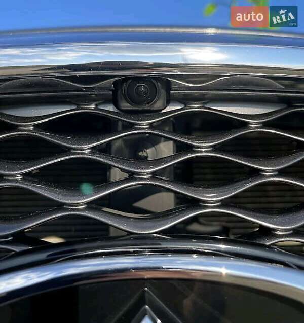 Седан Infiniti Q70 2015 в Києві фото 7 Седан Infiniti Q70 2015 в Києві