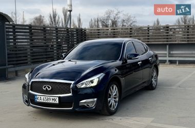 Седан Infiniti Q70 2018 в Киеве