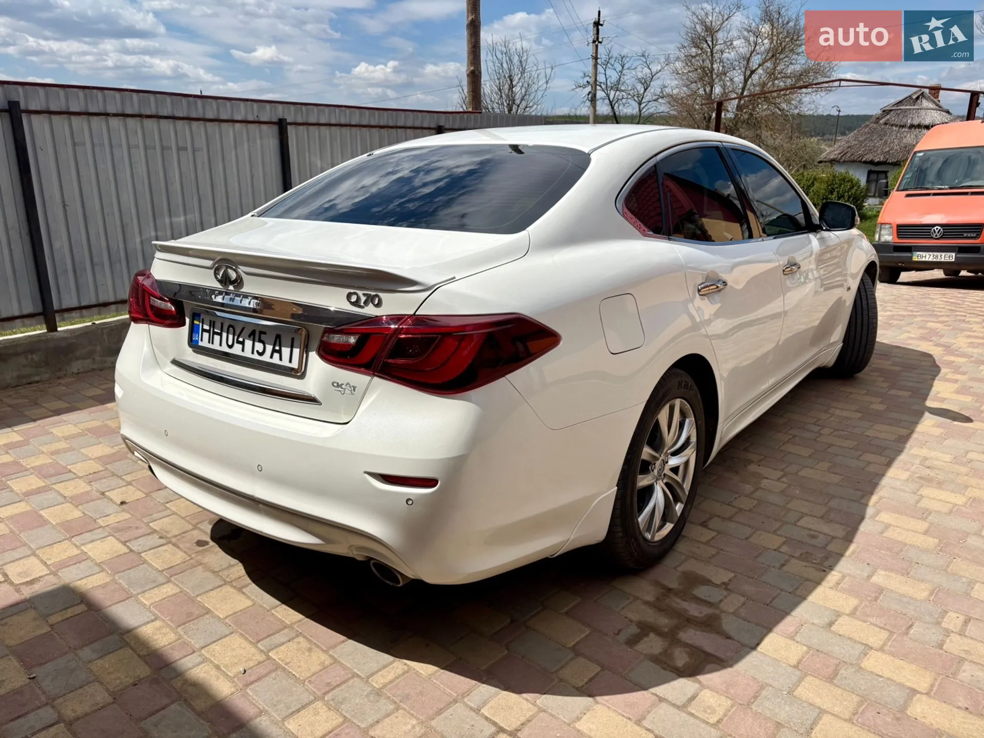 2016 Infiniti Q70 - мініатюра 6